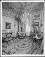 993 5th Avenue. H. Reisinger residence, parlor.