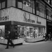 [Stetson Shoes, 385 Fifth Avenue.]