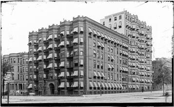 [Hotel Beresford.]