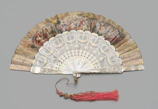 Folding fan of printed paper with original box