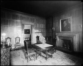 Dining room in the house of Charles Dana Gibson.