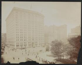 Building, 23rd Street & Fifth Avenue.