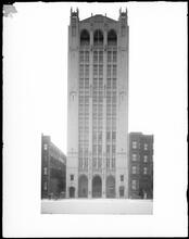 East 50th Street. Hampton Shops, general exterior.