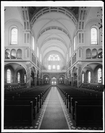 Interior photo of St. Jerome's Church