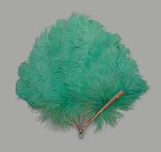 Folding feather fan of green ostrich