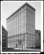 66th Street at the S.E. corner of 5th Avenue. General exterior.
