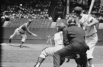 Brooklyn Dodgers vs. Cincinnati Reds