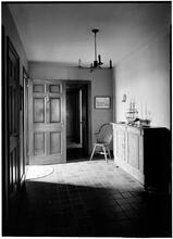 Gertrude Hochschild [residence]. Hall.