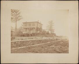 [House at the foot of 76th Street and the East River.]