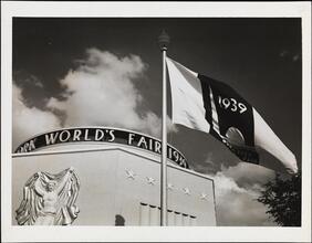 Spirit of the Fair (Administration top and flag)