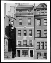 21 East 69th Street. Residence.