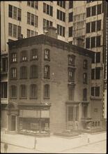 [M. Knoedler & Co., southwest cotner of 34th Street and 5th Avenue.]