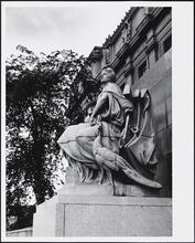 [Statue of Manhattan.]