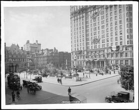 5th Avenue and 59th Street. The Plaza. Mayor's Committee to Welcome British and French War Commissions.
