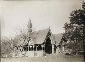 [The Dairy Visitor's Center.]