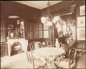 [Interior of 29 West 22nd Street.]