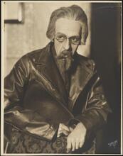 [Lazar Fried in an unidentified production.]