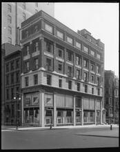 673 5th Avenue at the N.E. corner of 53rd Street. General exterior.