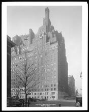 730 Park Avenue at 71st Street, S.W. corner. [Apartment building exterior].