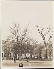 [Washington Square North.]