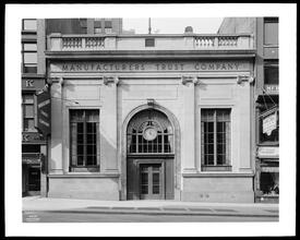 407 Broadway near Canal Street. Manufacturers Trust Co., exterior.