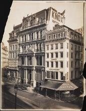 [National Park Bank, 216 Broadway.]