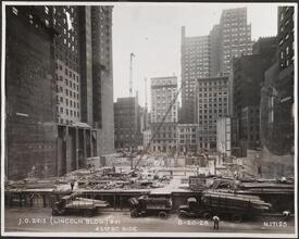 42nd St. Side [Lincoln Building construction.]