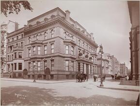 Street Scene - 1900, Fifth Ave. at 68th St.