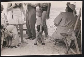 [Unidentified child at the beach.]