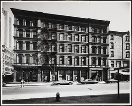 [East side of West Broadway between Duane and Reade Streets.]