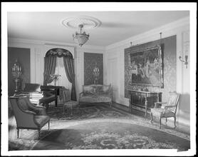 135 Central Park West. Langham Apartments, drawing room in Mr. J.B. Greenhut's apartment.