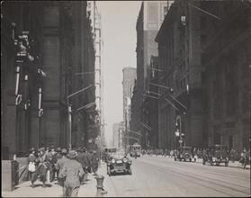 [Broadway looking north toward Cedar Street.]