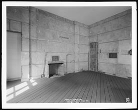 7-9 East 71st Street. Residence of Mrs. Henry N. Straus, 3rd floor, S.W. corner bedroom.