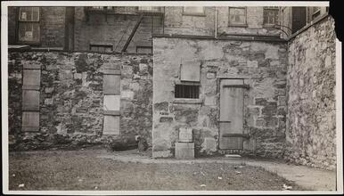 [First Marble Cemetery (New York Marble Cemetery).]