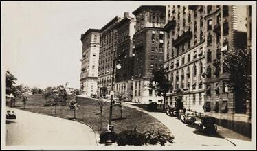 [Riverside Drive.]