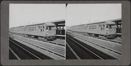 BMT Astoria Line train leaving station.