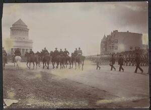 Monuments, Grant Monument Dedication. Gen. Grant's Statue on Horse.