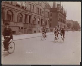 Bicycling, New York Streets.