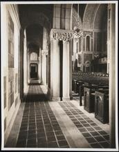 East 51st Street and Park Avenue, southwest corner. St. Bartholomew's Church. Interior, side aisle
