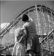 Palisades Amusement Park [Children looking at a roller coaster.]