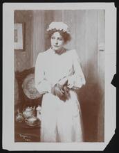 Portrait, Louis Loeb (Artist) Painting Portrait of Eleanor Robson.