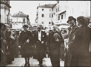 [Al Smith and his wife in Rome.]