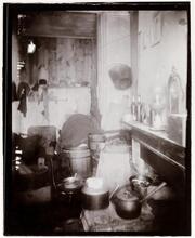 Italian flat in South Fifth Avenue.