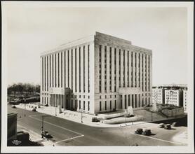 East 161st Street and Grand Concourse. Bronx Courthouse