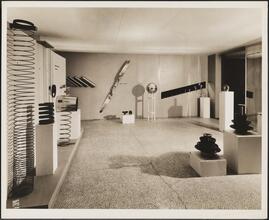 11 West 53rd Street. Museum of Modern Art. Interior, mechanical exhibit