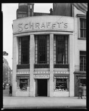 61 5th Avenue. Schrafft's.