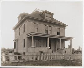 [Underhill Avenue, near Randall Avenue.]