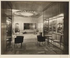 Richard Hudnut Building, 693 5th Avenue [Showroom.]
