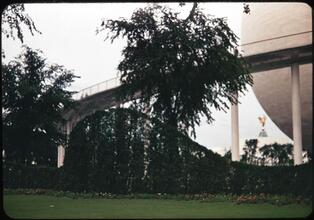 [Lawn below the walkway of the Perisphere.]