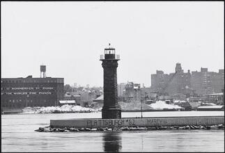 [Roosevelt Island Lighthouse.]